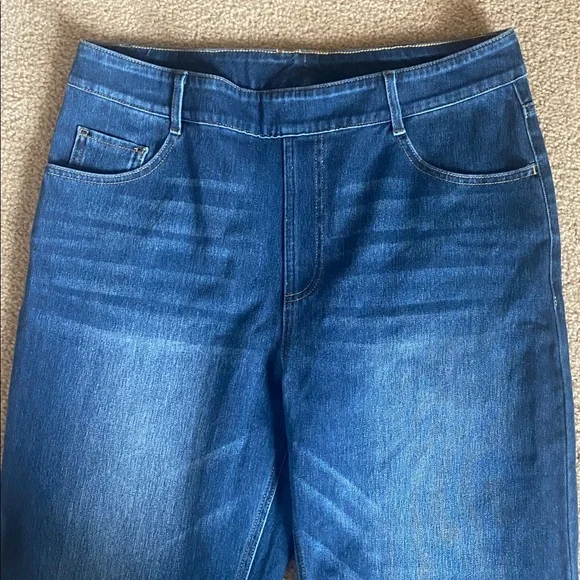 MEDIUM . HALARA FLEX STRETCHY MIDRISE STRAIGHT LEG DISTRESSED DENIUM KNIT JEANS - Picture 7 of 12